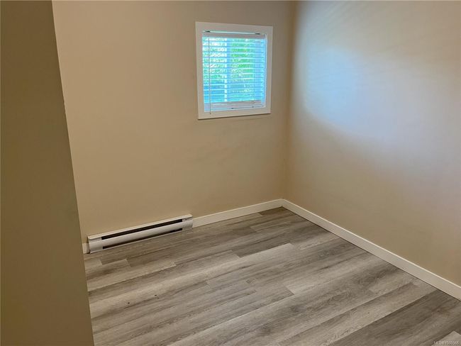 6558 Lanark Rd, House other with 5 bedrooms, 2 bathrooms and 5 parking in Sooke BC | Image 12