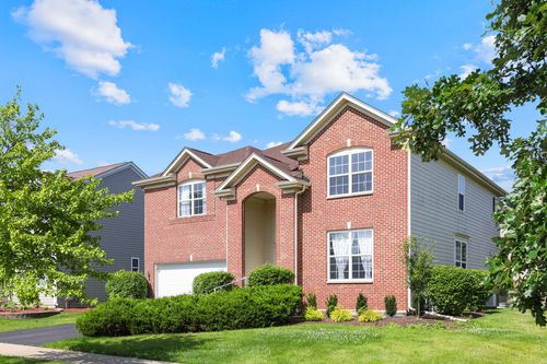 2900 Kelly Dr, Elgin, IL, 60124-4349 | Card Image