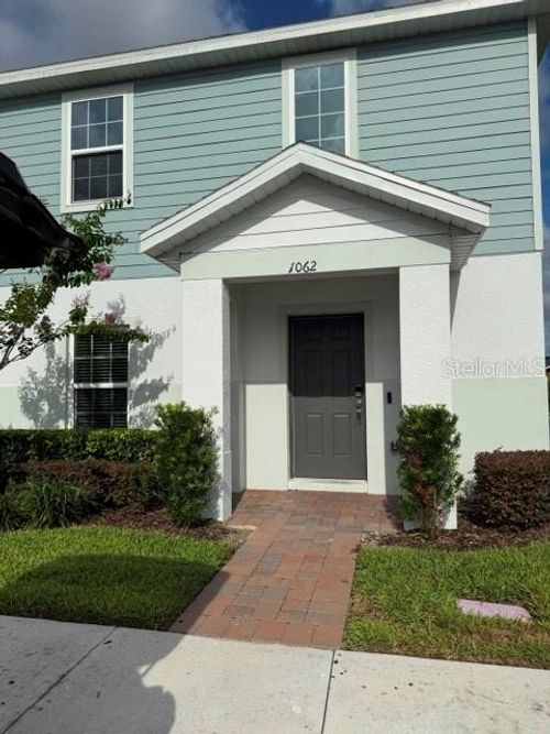 1062 Sand Torch Cir, DAVENPORT, FL, 33837-9380 | Card Image