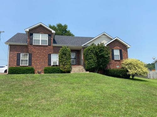 1795 Ridge Runner Ct, Clarksville, TN, 37042-8676 | Card Image