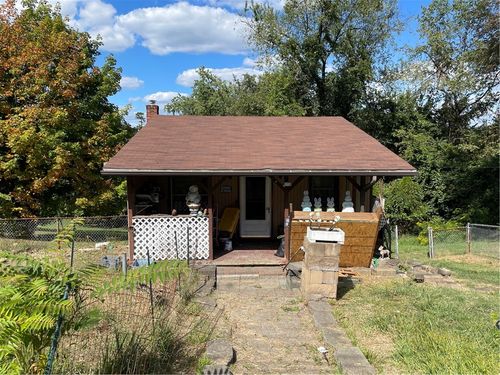 2611 Washington Blvd, Glassport, PA, 15045-1025 | Card Image