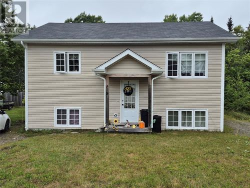 219 Grenfell Hts, Grand Falls-Windsor, NL, A2A2J2 | Card Image