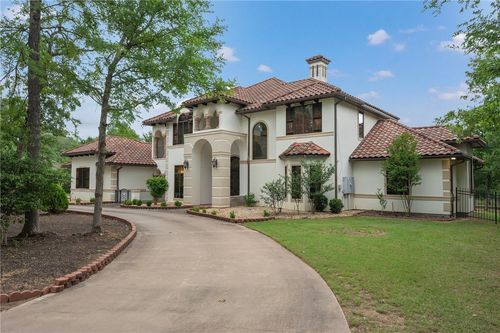 17153 Pawnee Xing, College Station, TX, 77845-6353 | Card Image