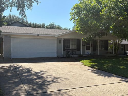 12404 Sunland St, Dallas, TX, 75218-1335 | Card Image