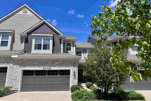 22w408-22W408 Autumn Blaze Dr, Glen Ellyn, IL, 60137-7242 | Card Image