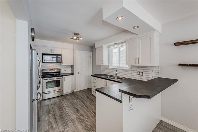 140 Brant Ave, House other with 5 bedrooms, 2 bathrooms and 4 parking in Guelph ON | Image 10
