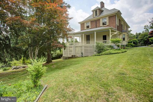 12494 Lower Monterey Cir, BLUE RIDGE SUMMIT, PA, 17214-9719 | Card Image