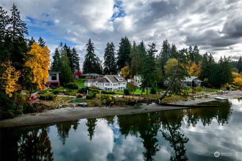 15809 Virginia Point Rd Ne, Poulsbo, WA, 98370-8026 | Card Image