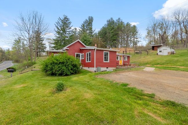 860 Floyd Hwy S, House other with 3 bedrooms, 2 bathrooms and null parking in Floyd VA | Image 48