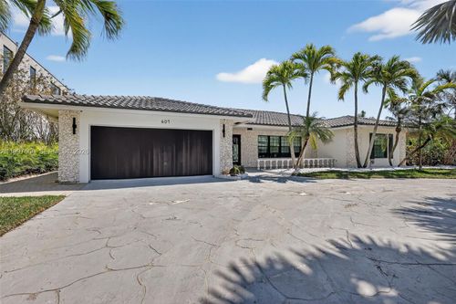 607 Layne Blvd, Hallandale Beach, FL, 33009-6525 | Card Image