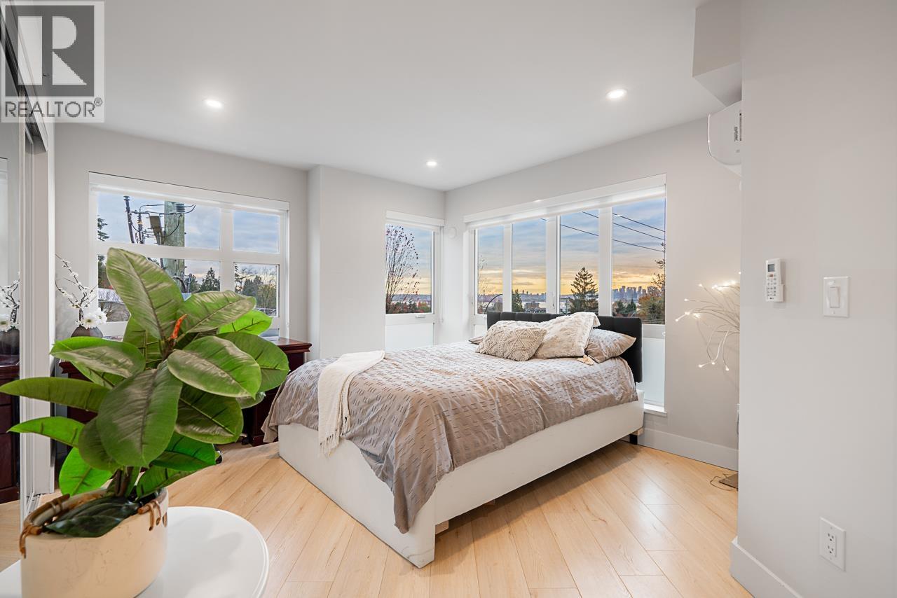 Residential in North Vancouver 2