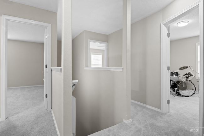9143 W Alderberry Dr, House other with 5 bedrooms, 3 bathrooms and 2 parking in Boise ID | Image 43