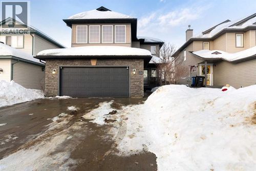 209 Parry Cres, Fort Mcmurray, AB, T9K0A4 | Card Image