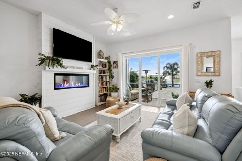 560 Rum Runner Way, ST JOHNS, FL, 32259-2273 | Card Image