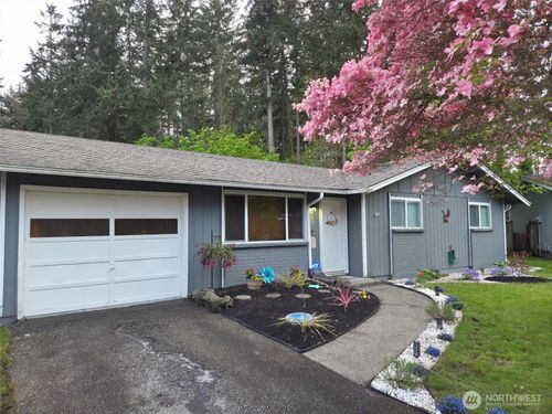 9312 Snowberry Cir W, University Place, WA, 98467-1522 | Card Image
