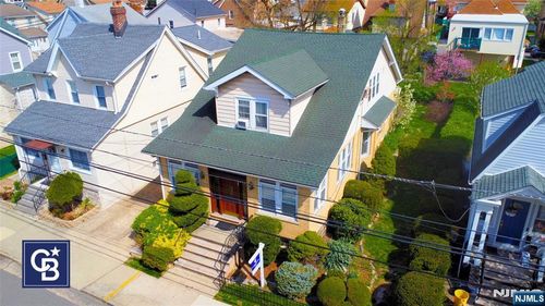 88 Shaler Ave, Fairview, NJ, 07022-2013 | Card Image