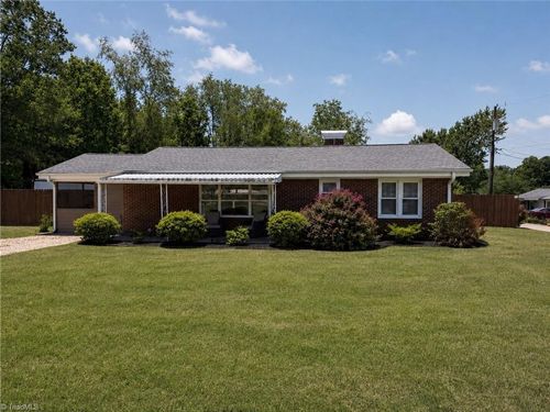 4685 Rock Creek Rd, Hays, NC, 28635-9212 | Card Image
