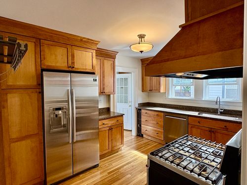 25-25 Alton St, Arlington, MA, 02474-5217 | Card Image