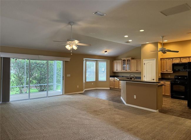 2530 Hanlon Ter, House other with 2 bedrooms, 2 bathrooms and null parking in THE VILLAGES FL | Image 8