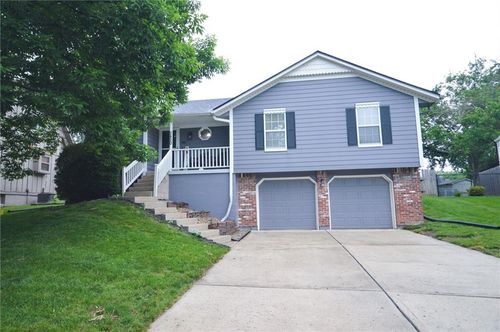 3420 S Atherton Ave, Independence, MO, 64055-3887 | Card Image