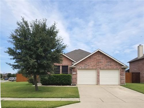 5750 Crestwood Dr, Prosper, TX, 75078-5616 | Card Image