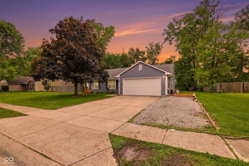4416 Sunshine Ave, Indianapolis, IN, 46228-6730 | Card Image
