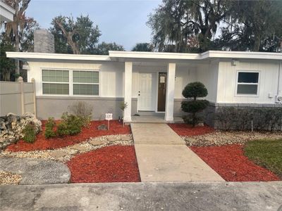 11935 Riverhills Drive, House other with 3 bedrooms, 2 bathrooms and null parking in Temple Terrace FL | Image 1