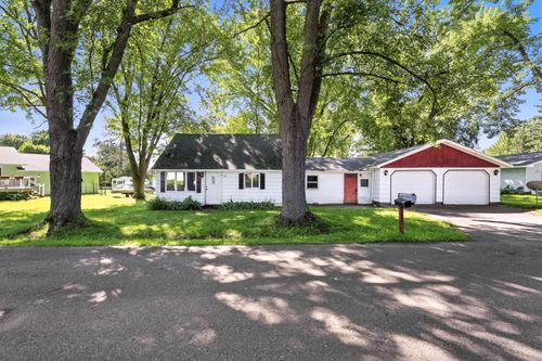 260 Pershing Ave, CLEAR LAKE, WI, 54005-8526 | Card Image