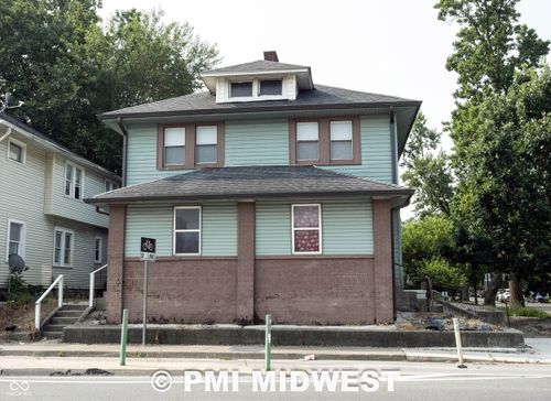 b-2201 E New York St, Indianapolis, IN, 46201-3100 | Card Image