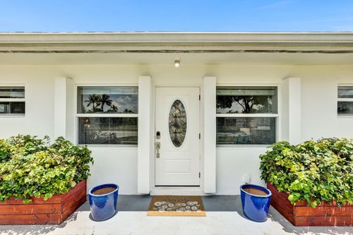 9446 Birmingham Dr, Palm Beach Gardens, FL, 33410-5928 | Card Image