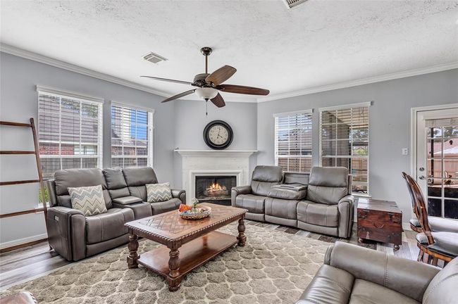 15707 W Astern Dr, House other with 4 bedrooms, 3 bathrooms and 2 parking in Crosby TX | Image 20