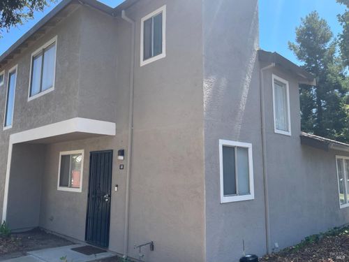 13-1940 Grande Cir, Fairfield, CA, 94533 | Card Image