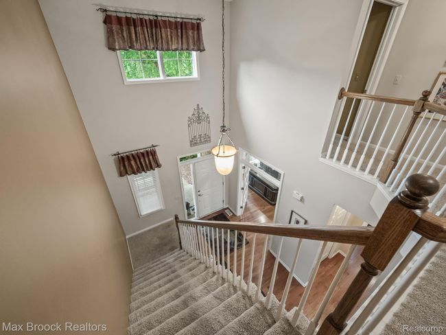 18-web-or-mls-P2277112.jpg | Image 17