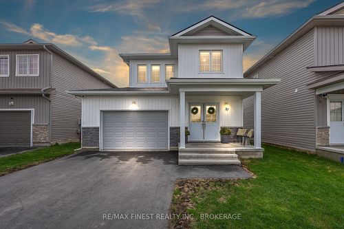 37 Brennan Cres, Odessa, ON, K0H2H0 | Card Image
