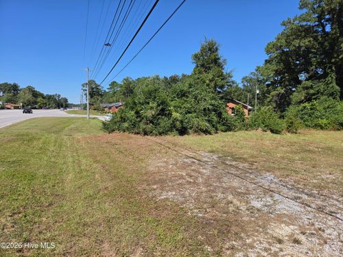 335 Piney Green Rd, Jacksonville, NC, 28546-8131 | Card Image