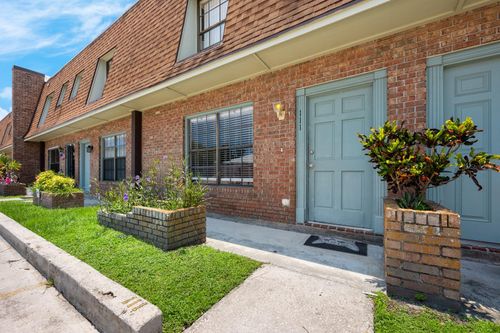apt-111-1300 Arlington Ln Ne, PALM BAY, FL, 32905-3944 | Card Image