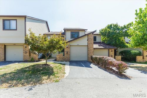 640 Painted Vista Dr, Ballwin, MO, 63021-7712 | Card Image