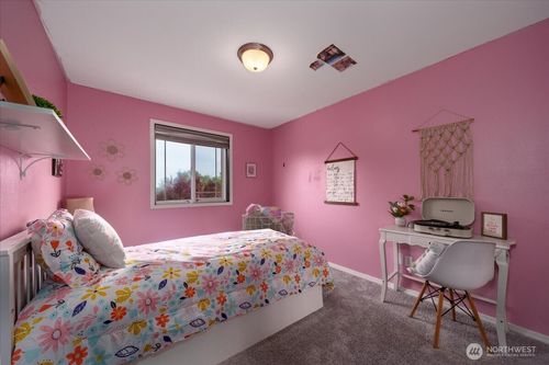 19019 137th St Se, Monroe, WA, 98272-8342 | Card Image