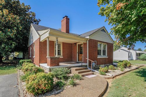 804 Owens St, Cave City, KY, 42127-8418 | Card Image