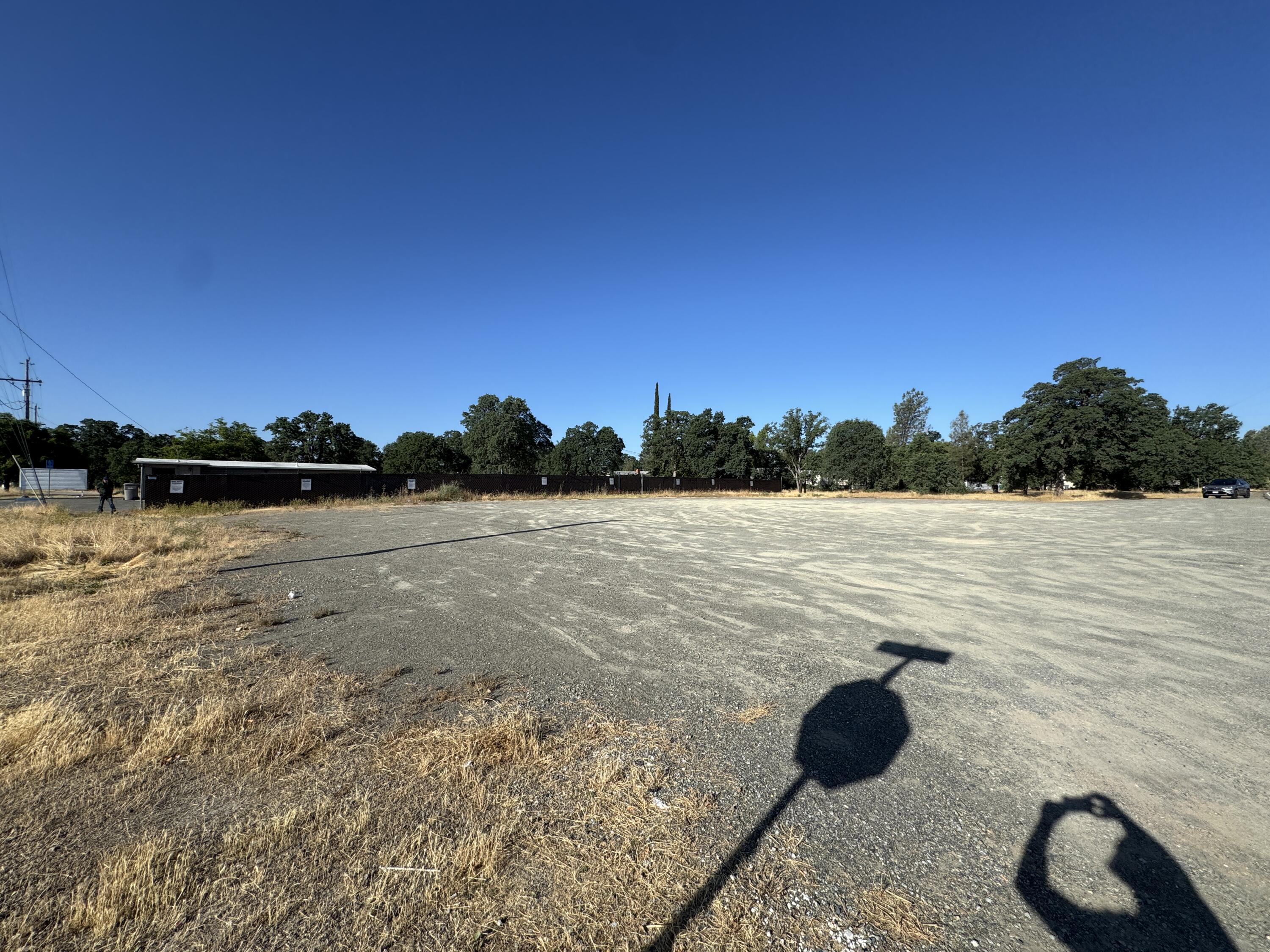 Land in Redding 5