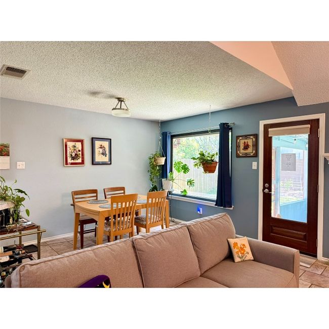 8112 Cache Dr, House other with 3 bedrooms, 2 bathrooms and 6 parking in Austin TX | Image 19