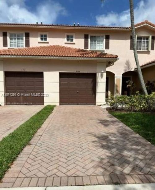 0-5753 Isles Cir, Tamarac, FL, 33321-4405 | Card Image