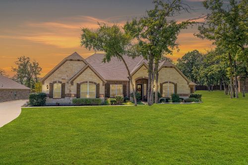 142 Dogwood Dr, Krugerville, TX, 76227-1691 | Card Image