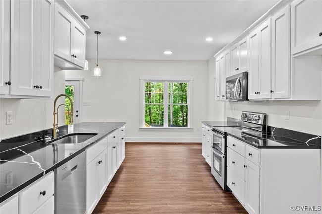 4062 Lake Killarney, House other with 3 bedrooms, 3 bathrooms and null parking in Gum Spring VA | Image 13