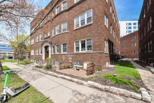 d-2302 E Wyoming Place, Milwaukee, WI, 53202 | Card Image