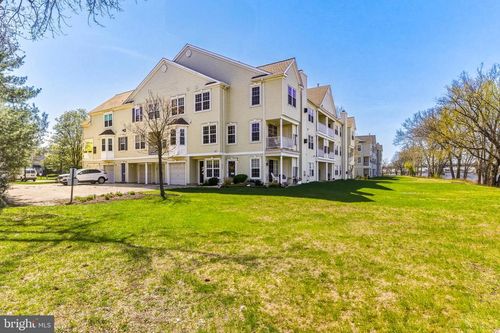 5210 Riverfront Dr, PALMYRA, NJ, 08065-2143 | Card Image