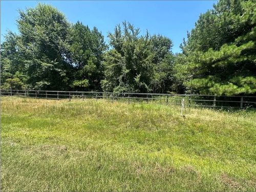 414 Road 5268, Cleveland, TX, 77327-3979 | Card Image
