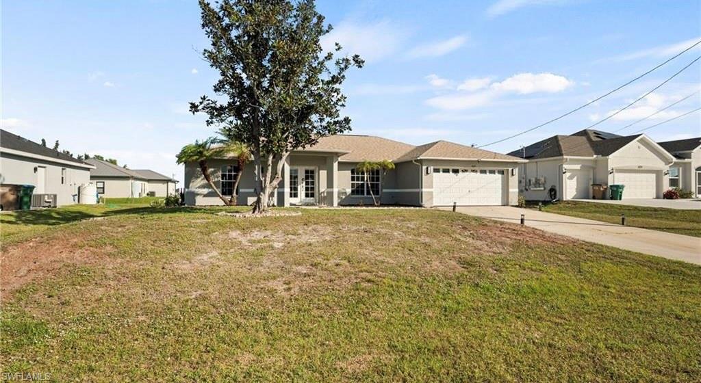 Residential in CAPE CORAL 5
