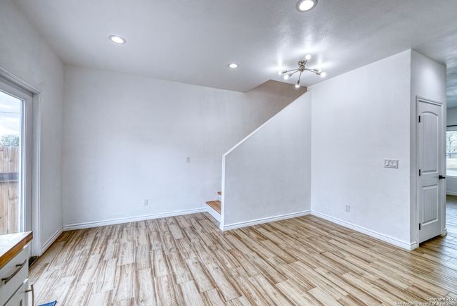 703 N 3 Rd St, Home with 0 bedrooms, 0 bathrooms and null parking in Carrizo Springs TX | Image 6