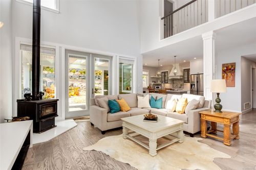 3112 Dolphin Dr, Nanoose Bay, BC, V9P9J2 | Card Image